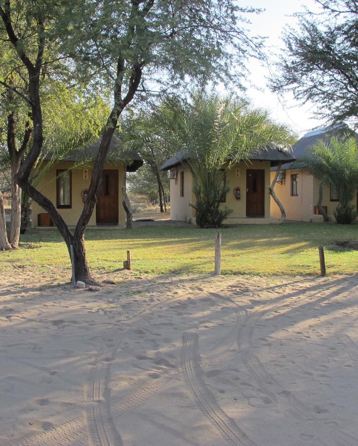 Tautona Lodge Ghanzi Esterno foto